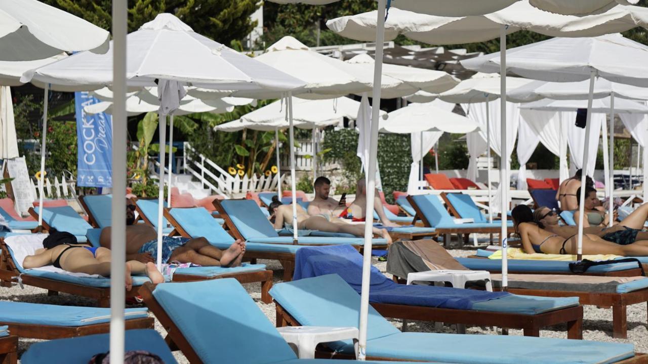 Cocktail & Dreams - Beach Hotel Sarandë 외부 사진